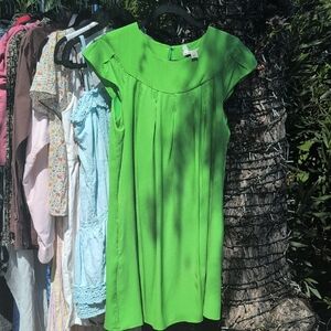 Banana Republic Lime Green Cap Sleeve Shift Dress